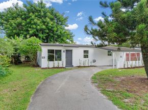6117 NW 27th St, Margate FL 33063