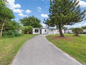 6117 NW 27th St, Margate FL 33063