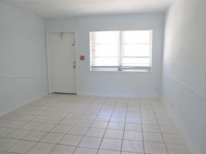 5881 NE 18th Ave, Fort Lauderdale FL 33334