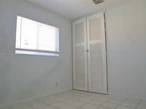 5881 NE 18th Ave, Fort Lauderdale FL 33334