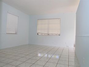 5881 NE 18th Ave, Fort Lauderdale FL 33334
