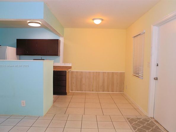 5881 NE 18th Ave, Fort Lauderdale FL 33334