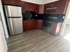 1219 N 20th Ave, Hollywood FL 33020