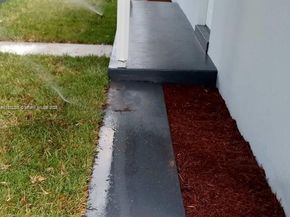 1219 N 20th Ave, Hollywood FL 33020