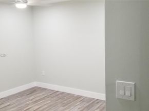 2465 NE 184th St, North Miami Beach FL 33160