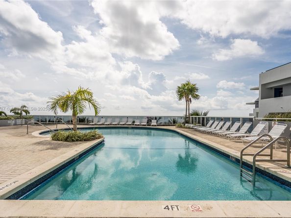 6301 Collins Ave 1903, Miami Beach FL 33141