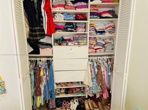 1541 Brickell Ave C608, Miami FL 33129