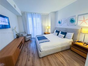 2602 E Hallandale Beach Blvd R805, Hallandale Beach FL 33009