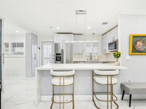 2550 SW 68th Ave, Miami FL 33155