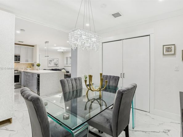2550 SW 68th Ave, Miami FL 33155
