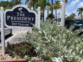 322 Taylor St 2D, Hollywood FL 33019