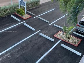 322 Taylor St 2D, Hollywood FL 33019