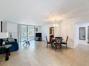 7331 NW 18th St 202, Margate FL 33063