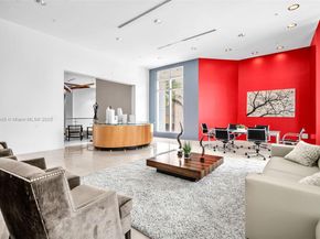 300 S Biscayne Blvd L1012, Miami FL 33131