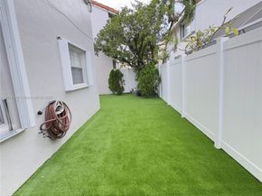 3645 Valais Dr, Hollywood FL 33021