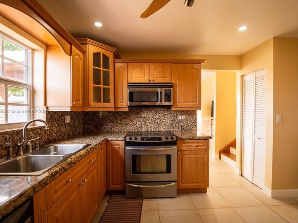 12840 SW 146th Ln, Miami FL 33186
