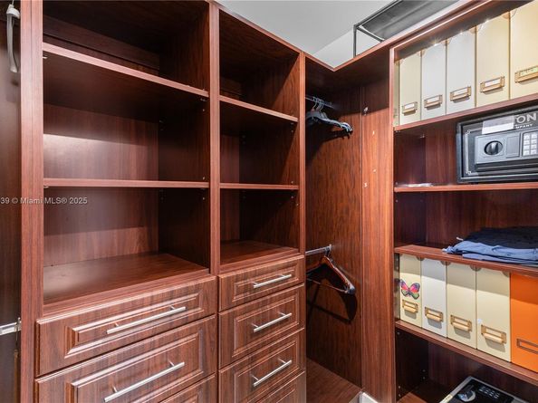 18101 Collins Ave 906, Sunny Isles Beach FL 33160