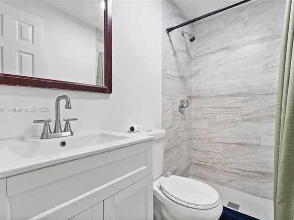 2946 SW 26th St, Miami FL 33133