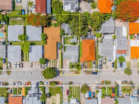 2946 SW 26th St, Miami FL 33133