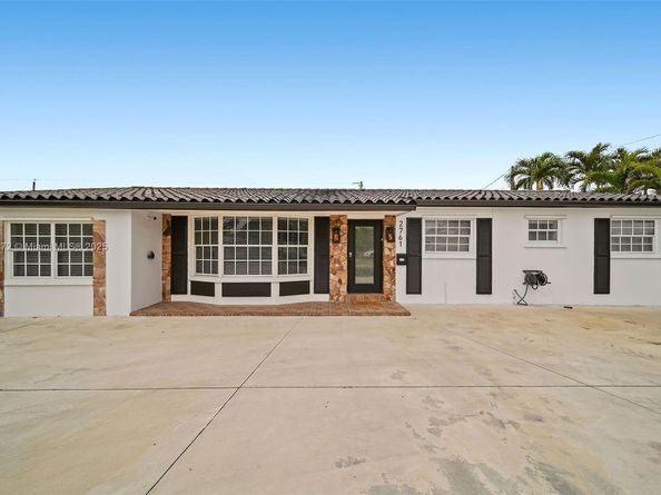 2761 SW 92nd Pl, Miami FL 33165