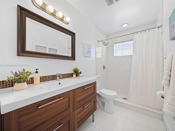 2761 SW 92nd Pl, Miami FL 33165