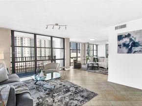 800 Parkview Dr 821, Hallandale Beach FL 33009