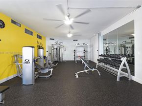 800 Parkview Dr 821, Hallandale Beach FL 33009