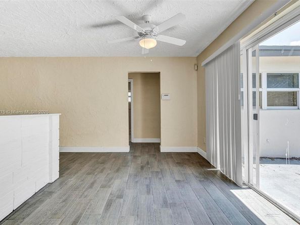 3830 NW 7th Ct, Lauderhill FL 33311