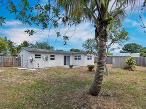 3830 NW 7th Ct, Lauderhill FL 33311