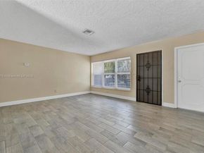 3830 NW 7th Ct, Lauderhill FL 33311
