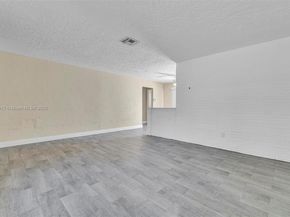 3830 NW 7th Ct, Lauderhill FL 33311