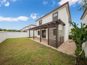 10521 W 35th Way, Hialeah FL 33018