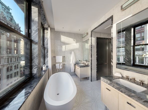 212 5th Avenue 16B, New York NY 10010