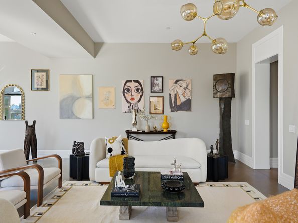 212 5th Avenue 16B, New York NY 10010