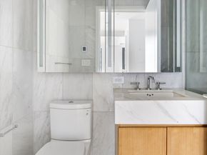 300 West 30th Street 7F, New York NY 10001