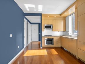 1600 Broadway 20A, New York NY 10019