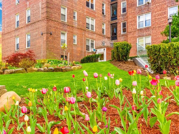 5645 Netherland Avenue 6E, Bronx NY 10471