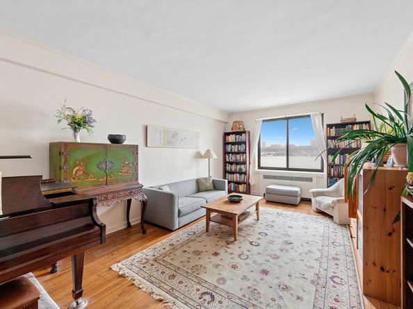 159-00 Riverside Drive W 3L, New York NY 10037