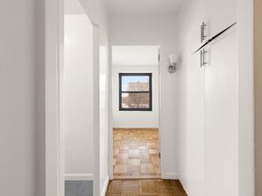 205 Clinton Avenue 7D, Brooklyn NY 11205