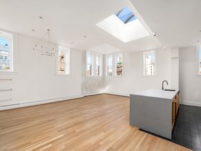 2 Bleecker Street PH, New York NY 10012