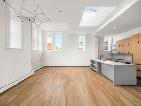 2 Bleecker Street PH, New York NY 10012