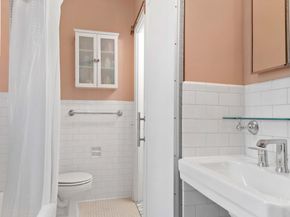 21 East 10th Street 5A, New York NY 10003