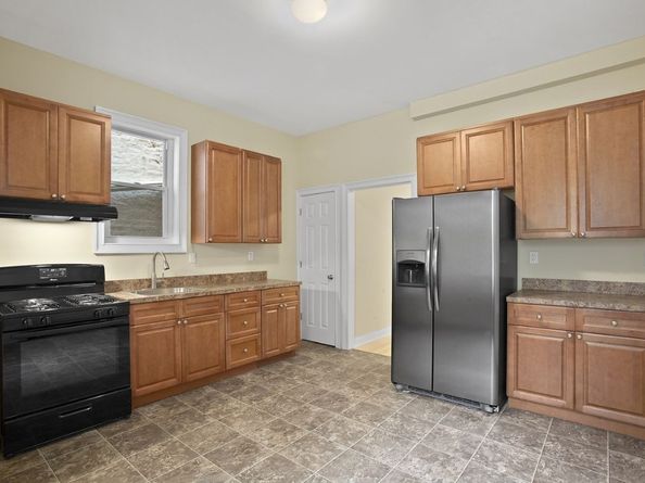 2253 Tiebout Avenue, Bronx NY 10457