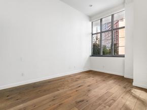 27-28 Thomson Avenue 608, Queens NY 11101