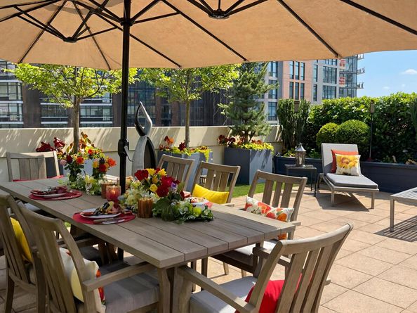27-28 Thomson Avenue 608, Queens NY 11101