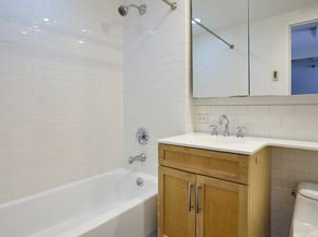 516 West 47th Street N6E, New York NY 10036