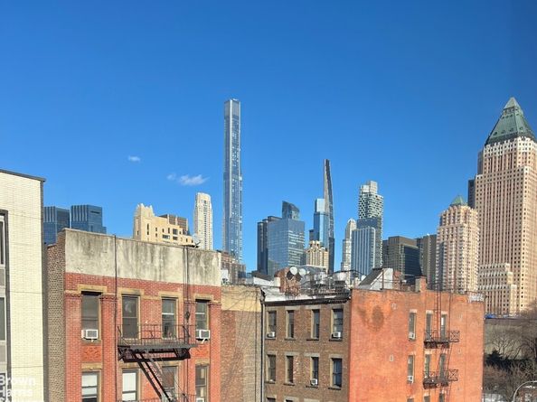 516 West 47th Street N6E, New York NY 10036