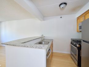 516 West 47th Street N6E, New York NY 10036