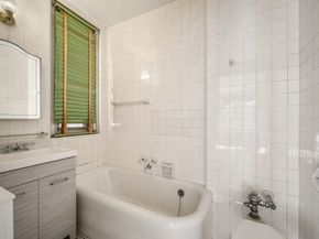 262 Central Park W 4F, New York NY 10024