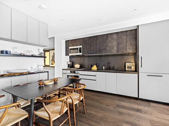 11 Hoyt Street 15B, Brooklyn NY 11201